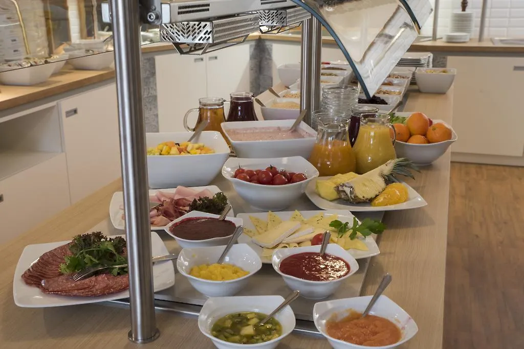 Leiners Familienhotel Garmisch-Partenkirchen 3*,  Germany